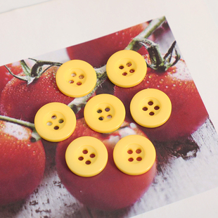 淡黄浅黄色姜黄米黄色衬衫针织衫睡衣外套毛衣珠光大小纽扣子