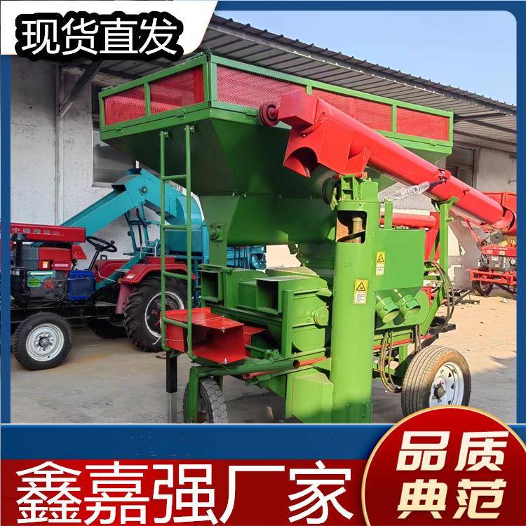 四轮车带玉米脱粒机自动装车带苞米打粒机人工铲车两用打玉米机