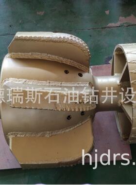 多轮钻头组装钻头口径大组74237装牙轮牙钻头