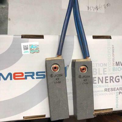 LFC55425X2X100mm50MW汽轮发电机2X40X80励磁碳刷
