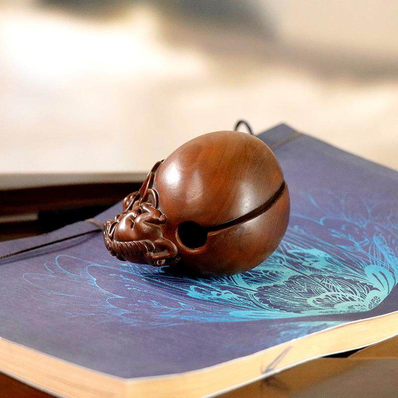 黄杨木雕貅CU木鱼木质手身携带中式貔把件打击乐器佛系小摆件随把