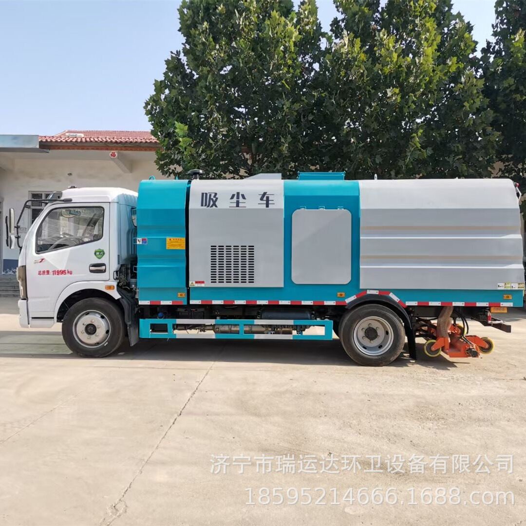 多功能大型吸尘清扫车厂家