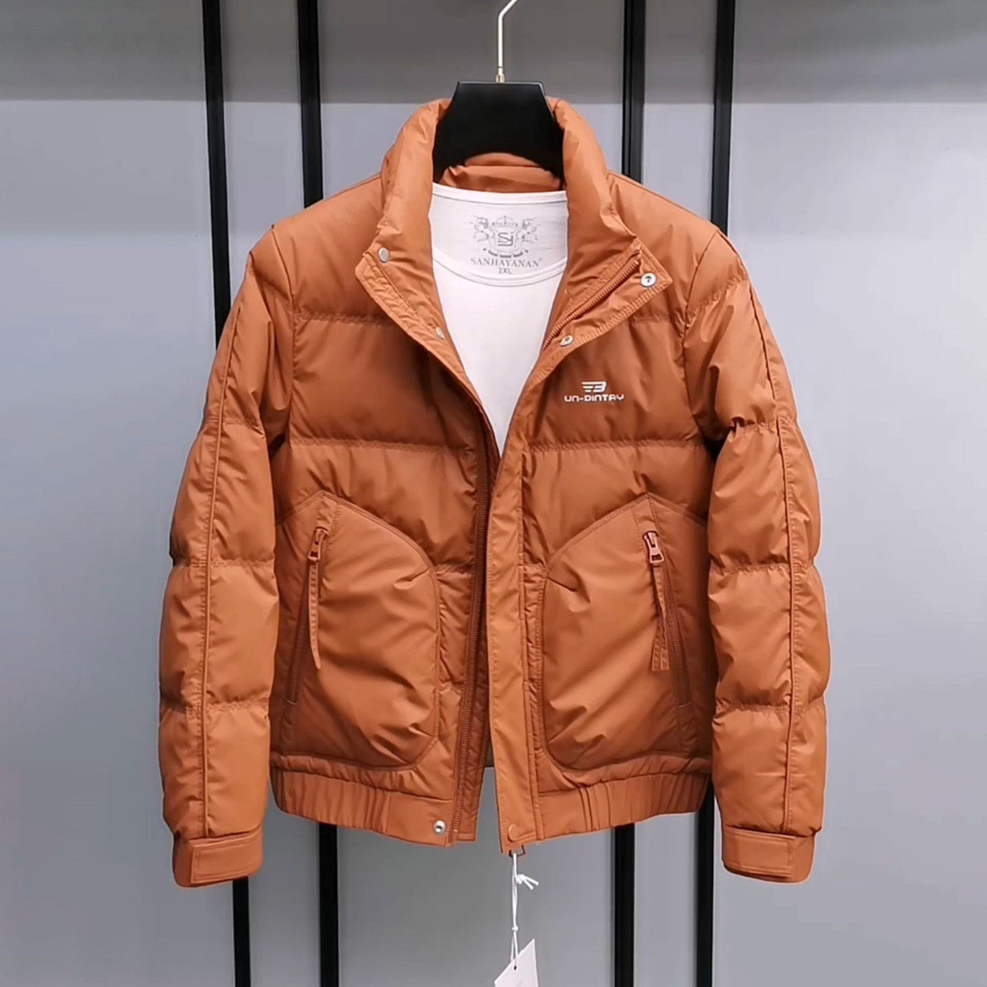 高端爆款轻薄羽绒服外套男士2025年新款冬季立领加厚保暖夹克男款