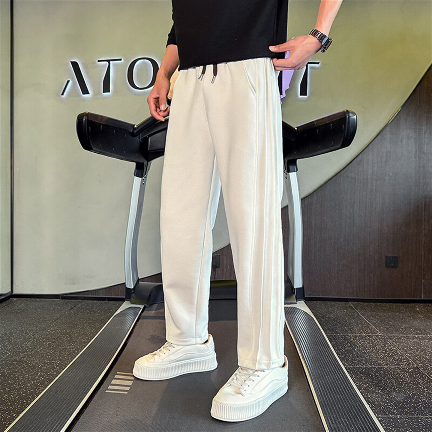 高端白色宽松直筒休闲裤子男士2025新款冬季男裤加厚运动卫裤男款