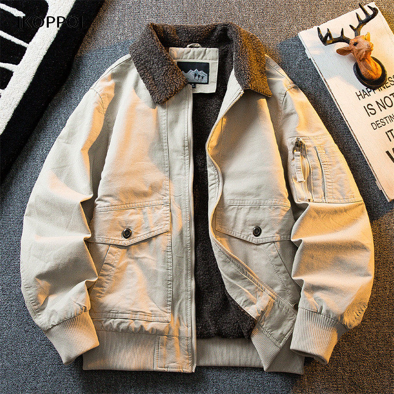 轻奢复古羊羔绒翻领外套男2025秋冬款加厚加绒美式飞行员夹克棉服