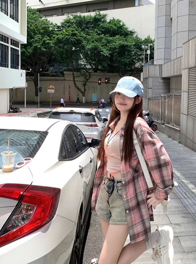 大码格子衬衫女长袖新款宽松衬衣休闲女款粉色女士高级格纹纯棉