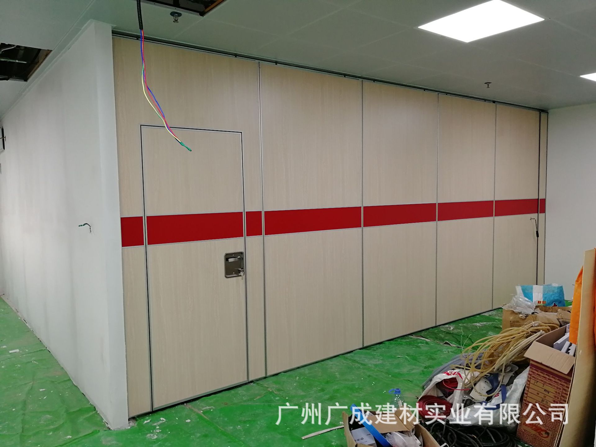 厂家专业酒店活动高隔断隔音墙