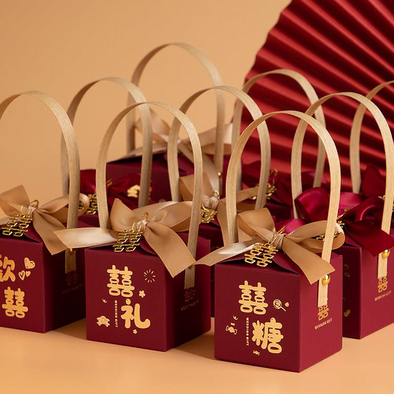 2023新款中式结婚手提喜糖盒子婚礼糖果盒喜糖袋大号复古伴手礼盒