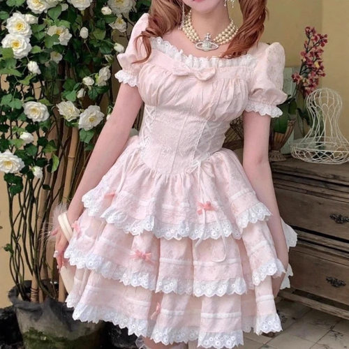 Short sleeved waist cinching dress女士纯色短袖收腰花边洛丽塔