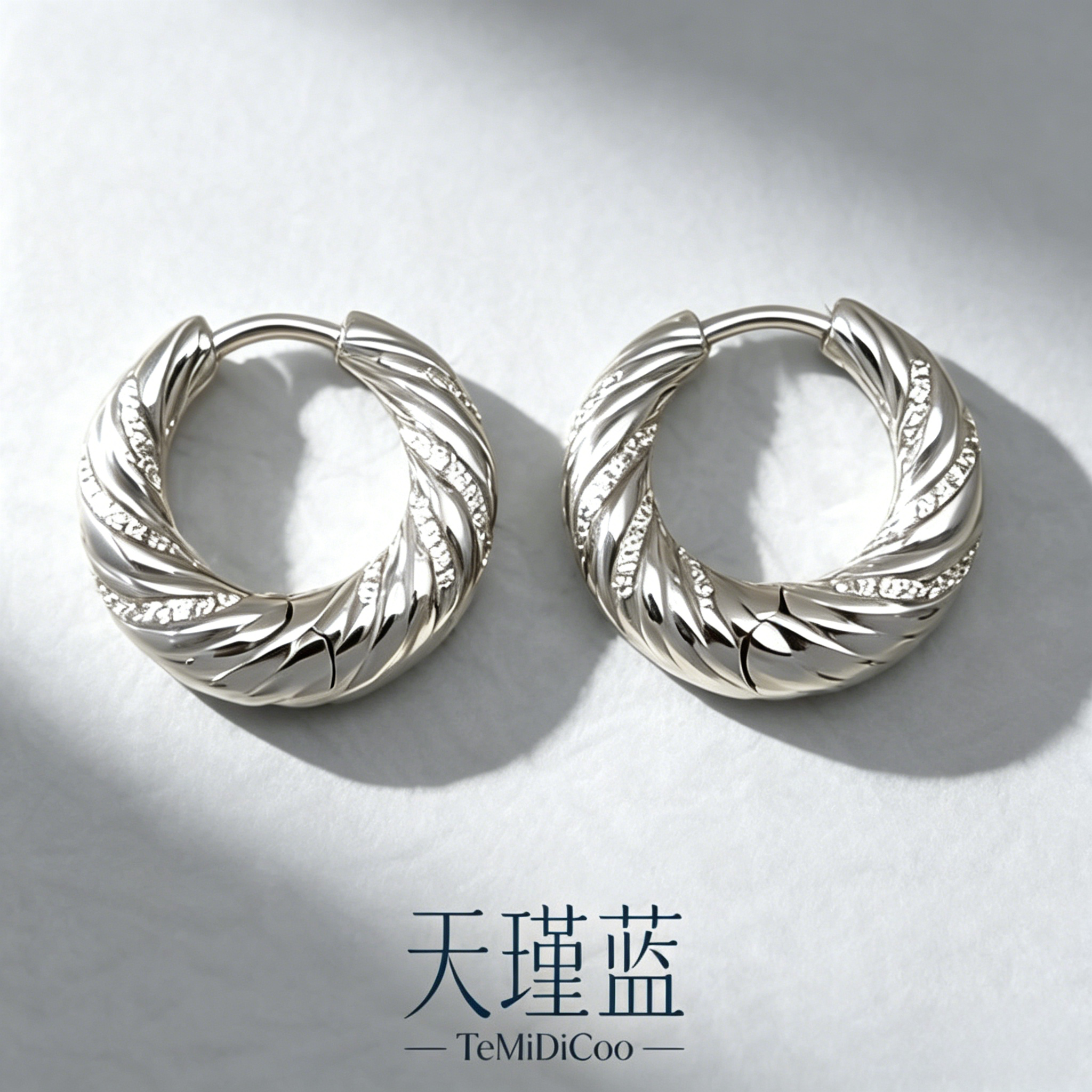天瑾蓝扭纹镶钻925纯银耳扣轻奢高级感小众设计精致百搭耳饰环女