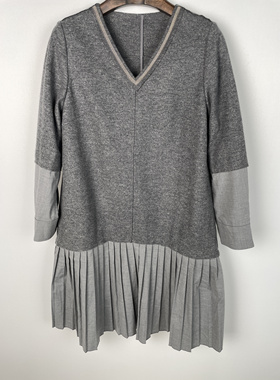 柯利亚诺冬季专柜同款灰色绵羊毛拼接连衣裙  LY3167(VUN) ￥3880