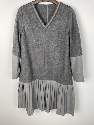 柯利亚诺冬季专柜同款灰色绵羊毛拼接连衣裙  LY3167(VUN) ￥3880