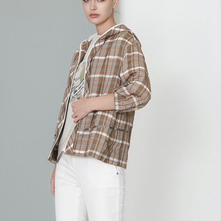 柯罗芭春秋专柜同款驼白格茧型短风衣  SW2639 ￥5690