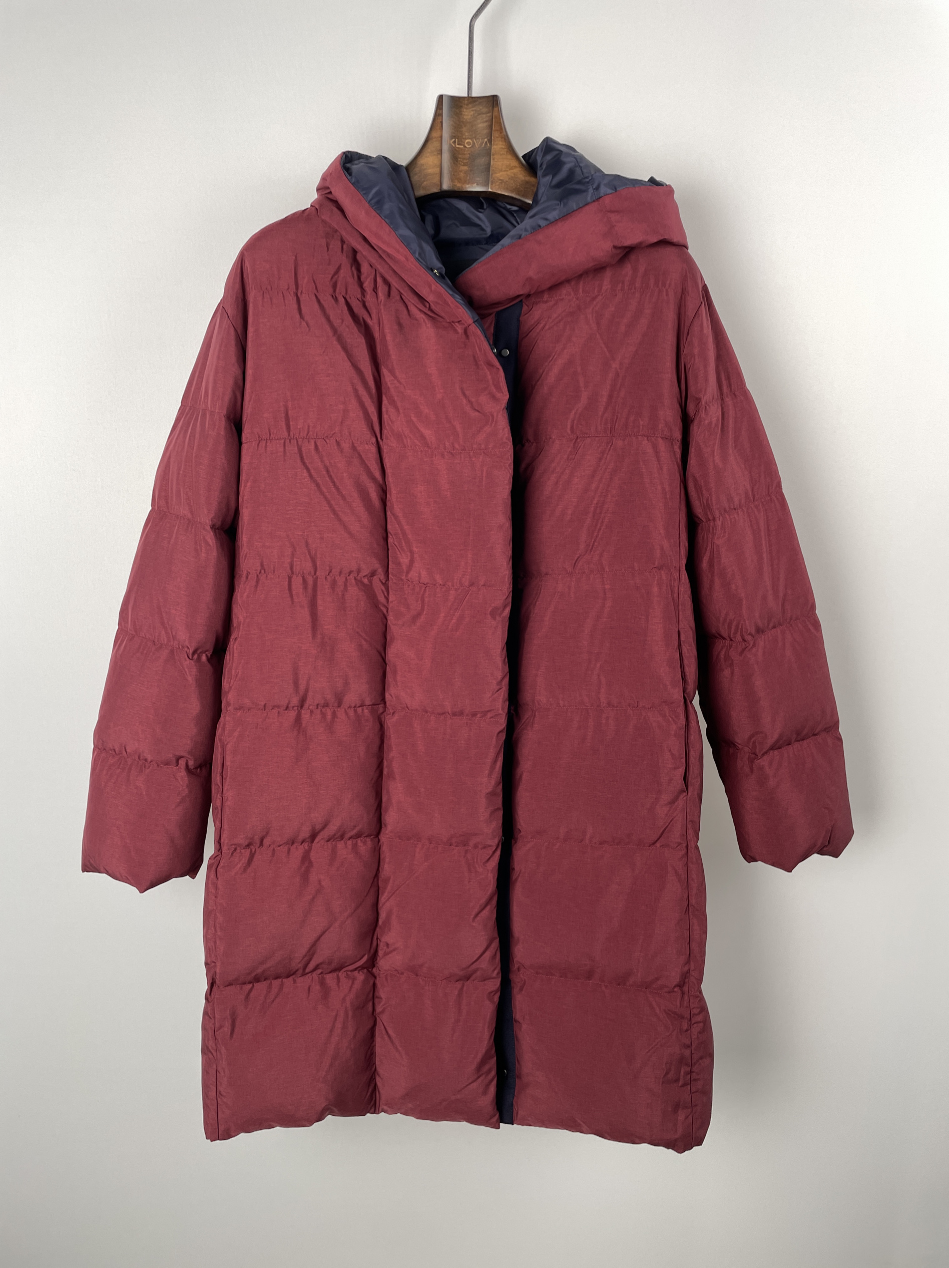 柯罗芭冬季专柜同款金属拉丝纹理科技面料羽绒服  YC1051 ￥7800