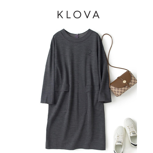 柯罗芭春秋专柜同款花灰色微茧型圆领连衣裙  LT3590(UN) ￥3890