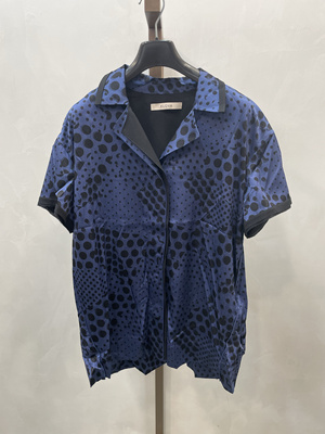 柯罗芭夏季专柜同款时尚廓形真丝衬衣   CW3283 ￥3890