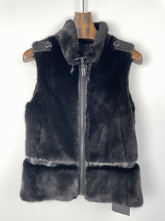 DO2618G 柯利亚诺冬季 水貂毛马甲 黑色短款 ￥46800 专柜同款