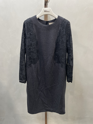 柯罗芭春秋专柜同款时尚蕾丝拼接灰色连衣裙  LY6125(VUN) ￥4590