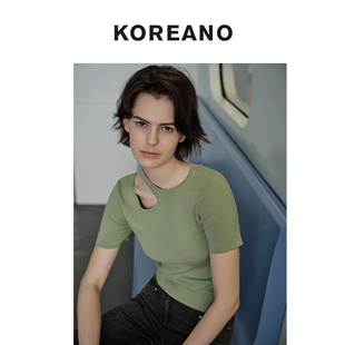 ￥690 ZT8023G 柯利亚诺春秋专柜同款 草绿色针织衫