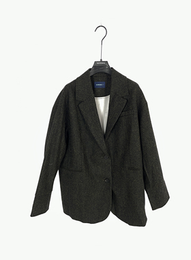 柯利亚诺冬季奥莱专柜正品外套 SY6716(EUN)灰绿色 吊牌价:2990