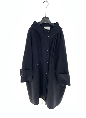 柯利亚诺冬季奥莱专柜正品大衣 FY2978(UNE)D蓝黑 吊牌价:7900