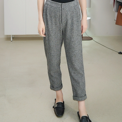 柯利亚诺冬季专柜同款鸽羽灰经典烟管裤  KY4105(JUN) ￥3390