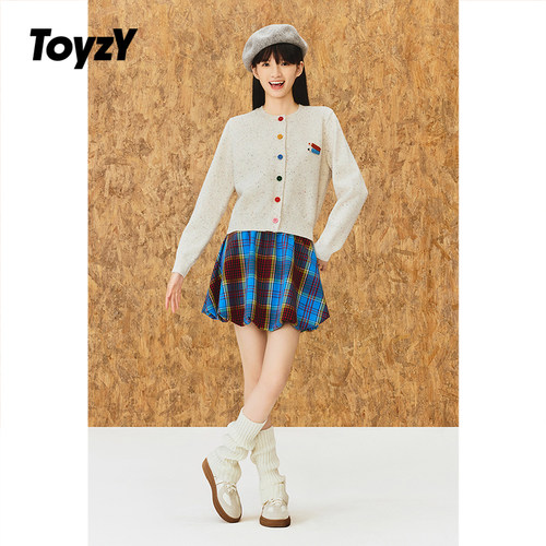 ToyzY 彩点纱圆领针织开衫女短款刺绣毛衣2025冬新款ZC35506310