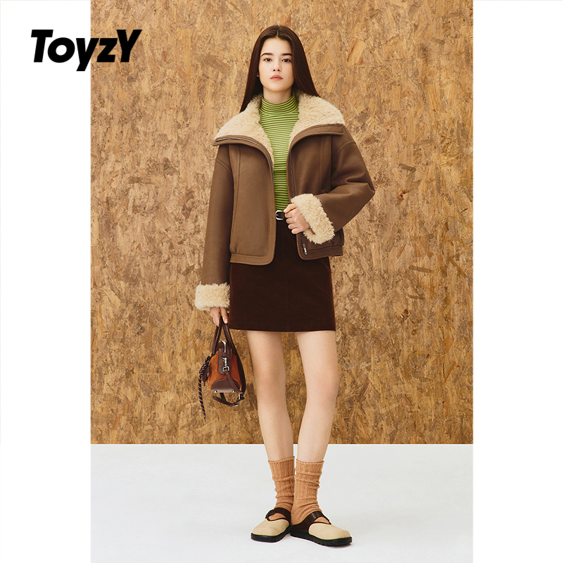 ToyzY仿羊羔绒pu皮毛一体机车风短外套女2025冬新款ZC35510210