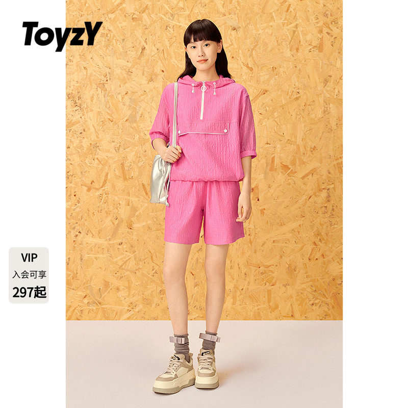 ToyzY2025夏季新款芭比粉休闲连帽短袖上衣女休闲卫衣/休闲短裤女