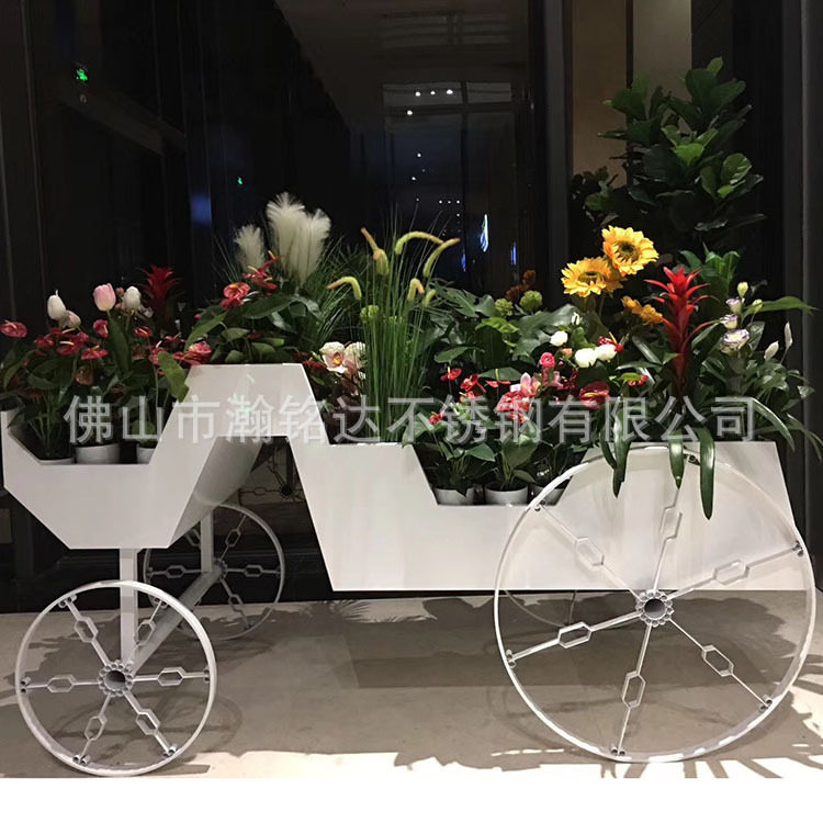 欧式铁艺户外婚庆展示花车