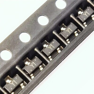 速发8 50 Y1 贴片三极管 85500Y2 SOT-2 晶体管P