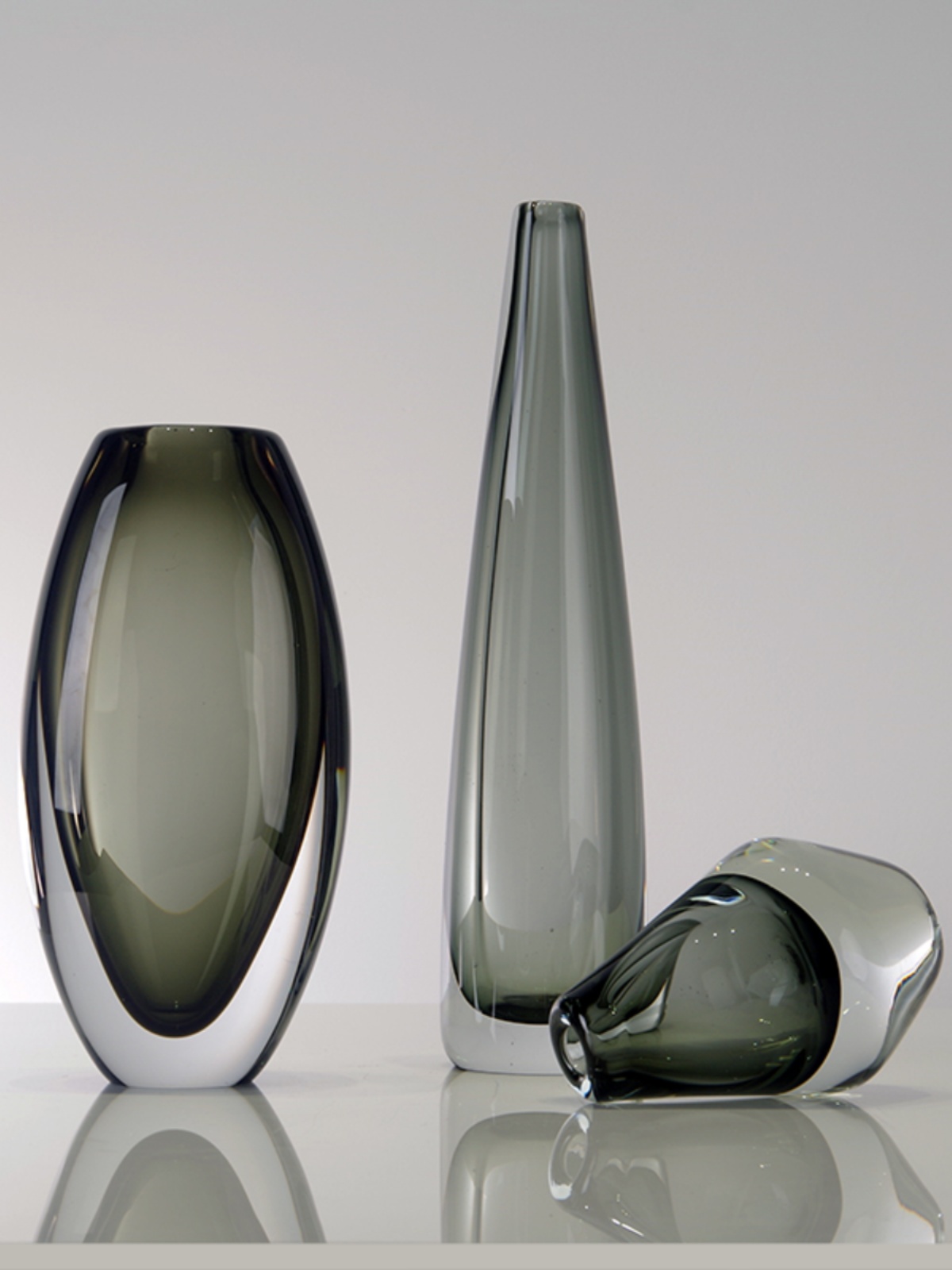 2020新品简约现代花瓶摆件样板房软装家居饰品客厅创意工艺品花器