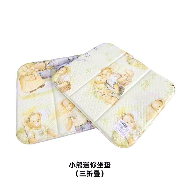 速发韩国折叠坐垫便携小学生凳椅子垫老人洗澡郊游沐浴防水隔凉垫