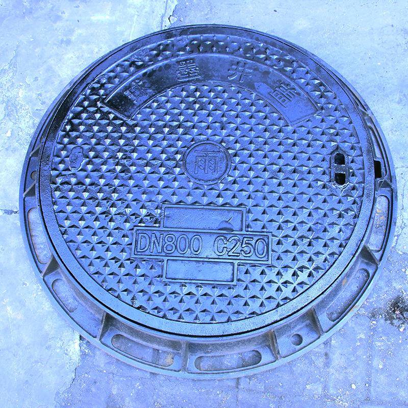 球墨铸降井盖圆形沉重型市政五防雨污主干铁道下水道212窨井防沙