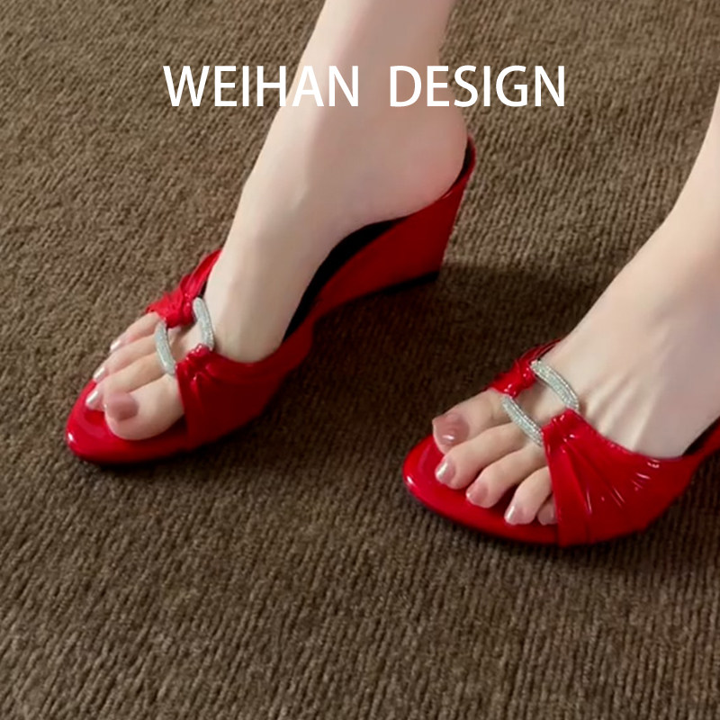 羊皮版!法式复古亮红色