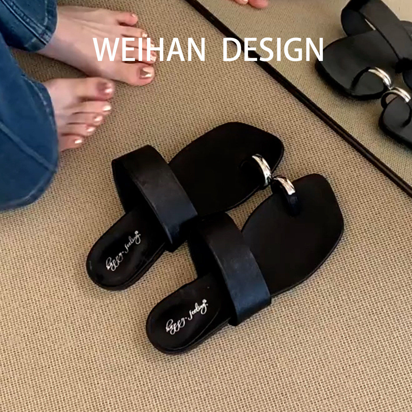 羊皮版！黑色简约一字带凉拖鞋女金属套趾一脚蹬时尚轻便平底凉鞋