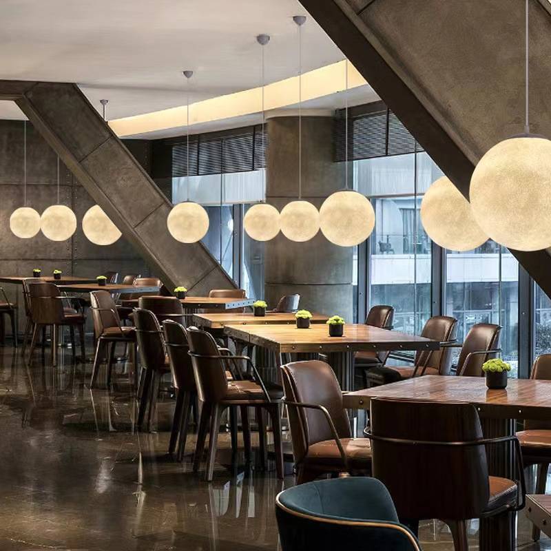 月球吊灯星球设计师商铺卧室圆球餐厅灯服装店橱窗吧台球形月亮灯
