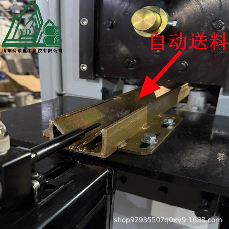 岳锻横轧时楔横轧YD46-500锲新连能源汽车轴制胚机器人上下料24小