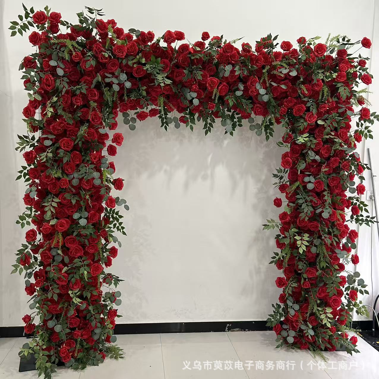 仿真红拱门婚礼求婚花艺背景