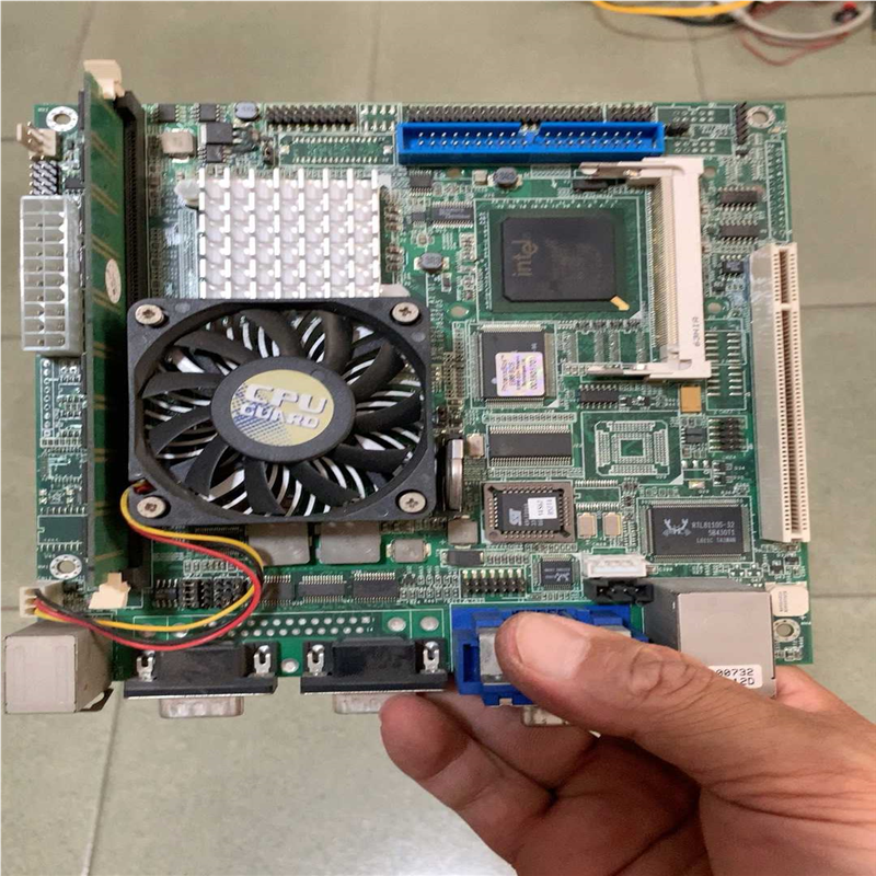 (议价)emb-852t rev:A1.01，通电长鸣，查了一下，说