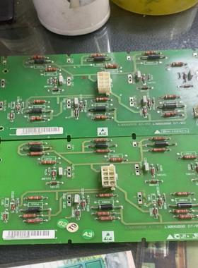 丹佛斯板130b6080 dt/02实物图~议价