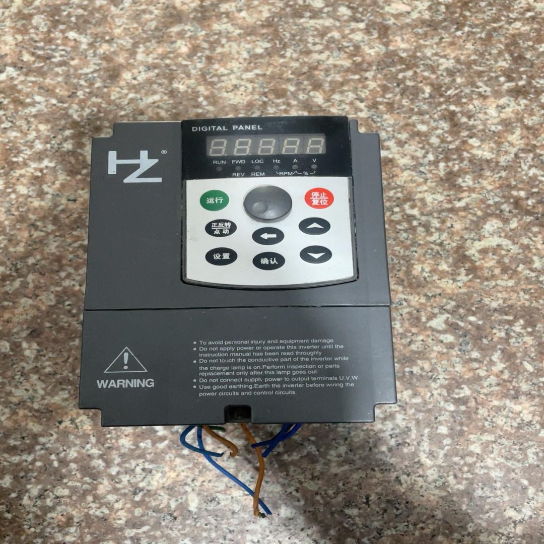 议~上海红旗泰变频器RF300A－1R5G－1 220V1.5K