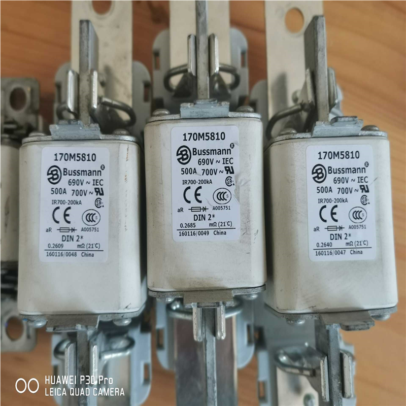 【美亚】正品巴斯曼 170M1567 熔断器 保险丝60【议价】