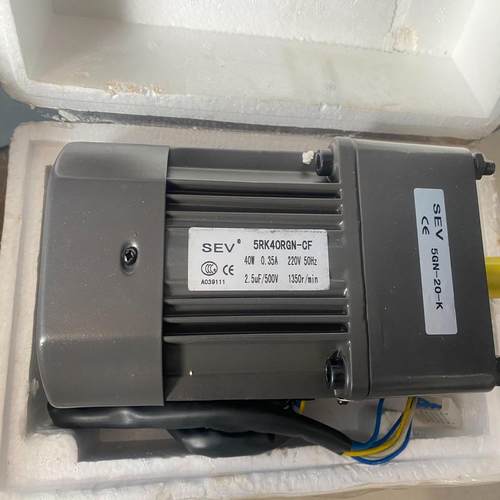 SEV减速机5RK40RGN-CF  5GN-2（憨憨电子）