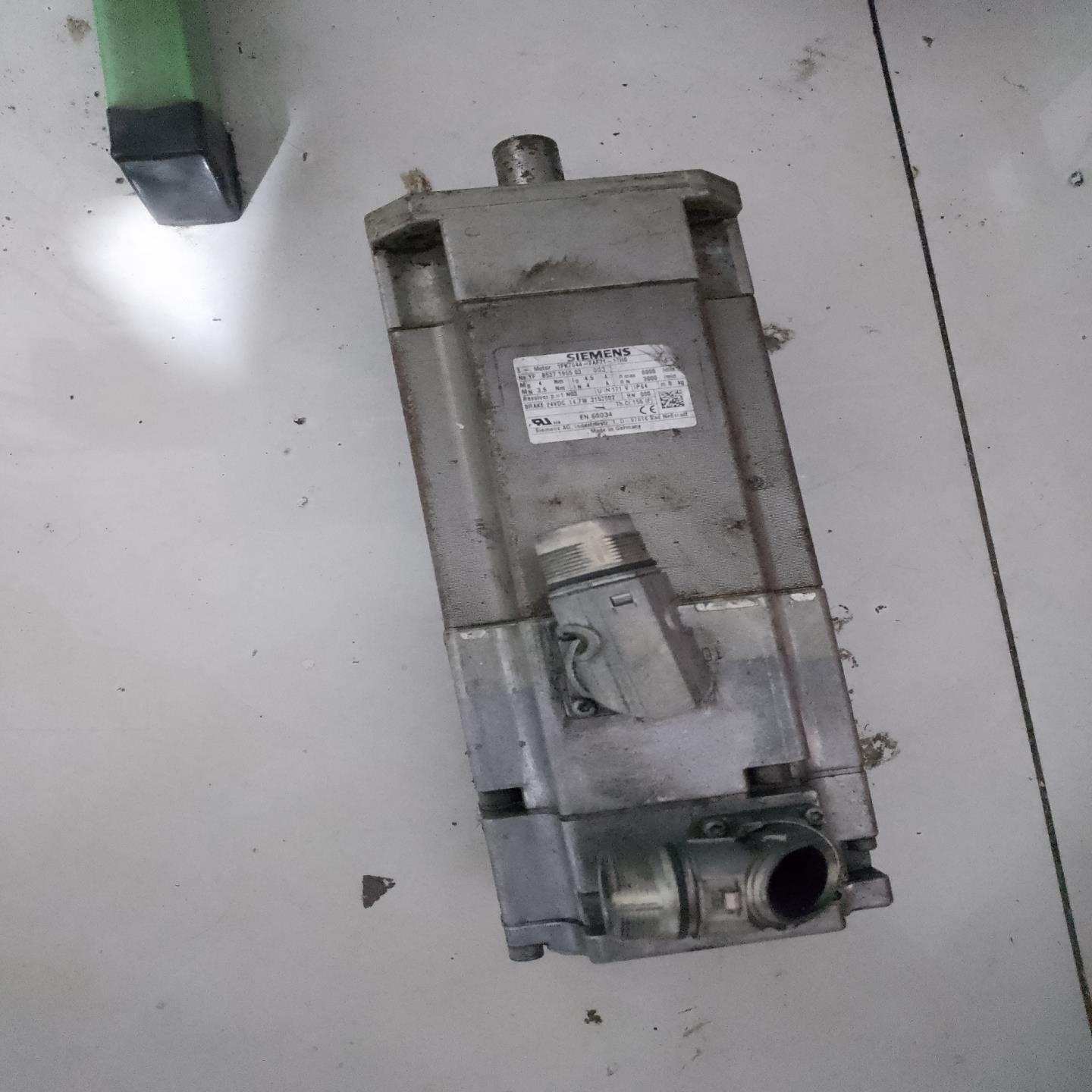 西门子伺服电机，1FK7044-7AF71-1TH0，功能包（崽载电子）