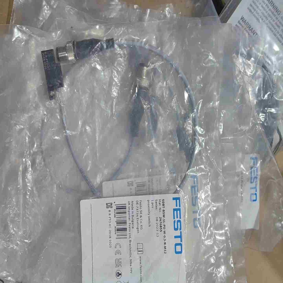 FESTO费斯托磁性开关2476855单价90元个议价