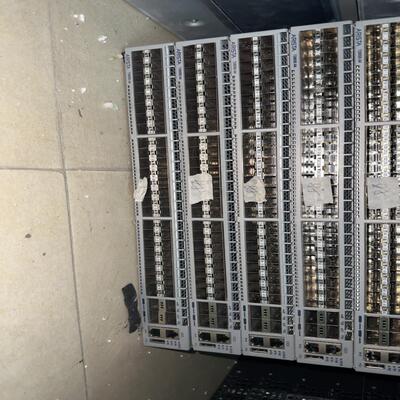 【顺庆】Arista DCS-7280SE-64 48口万兆交换机【议价】