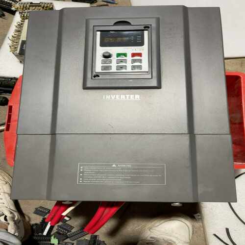 议~安达变频器VFD2000 E4T0300B一台30千瓦