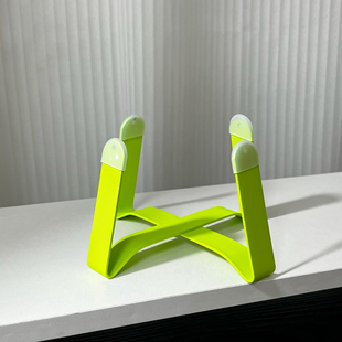 日本pecolo宠物碗架 护颈防黑下巴铁艺架子pw酷彩BD飞碟猫碗适用