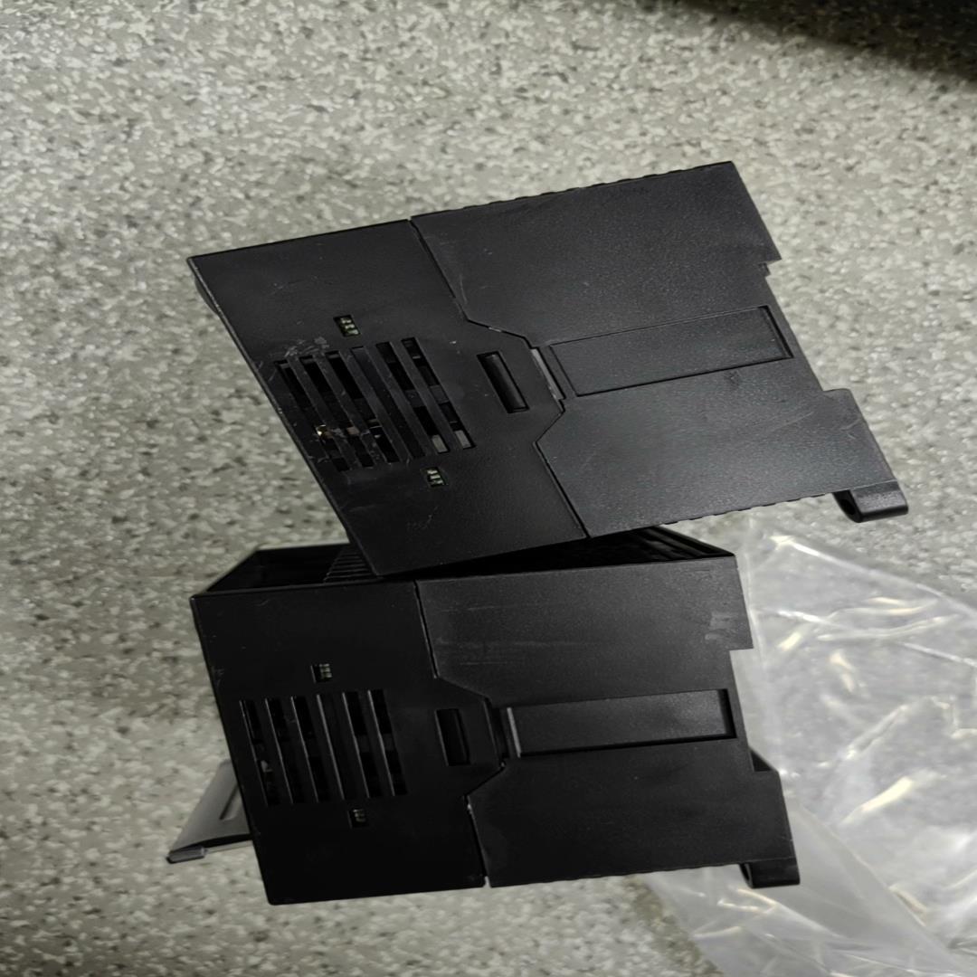 议~PLC  CP1E-N20DT-D